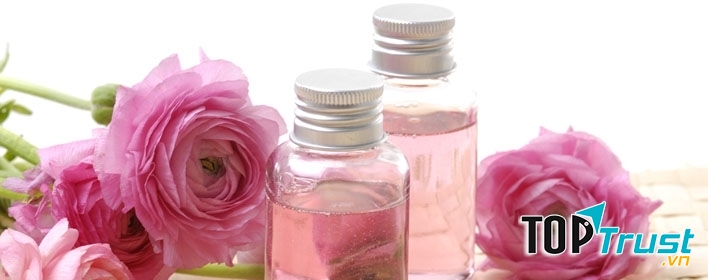 Dầu hoa hồng thơm nức