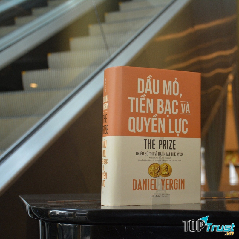 Dầu Mỏ, Tiền Bạc Và Quyền Lực