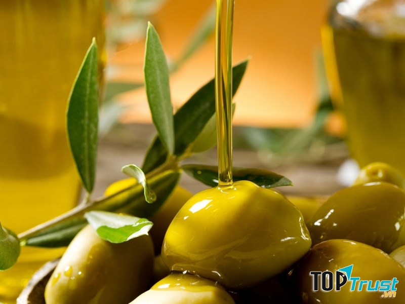 Dầu olive dưỡng móng