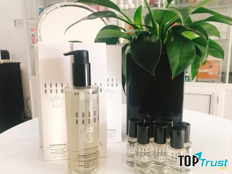 Dầu tẩy trang Bobbi Brown