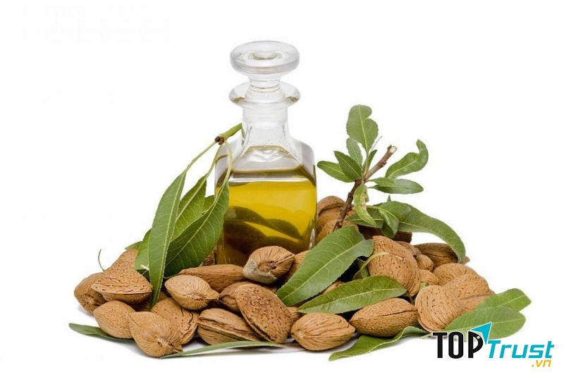 Thành phần hữu cơ và acid béo ngậm nước giúp mi dài nhanh chóng