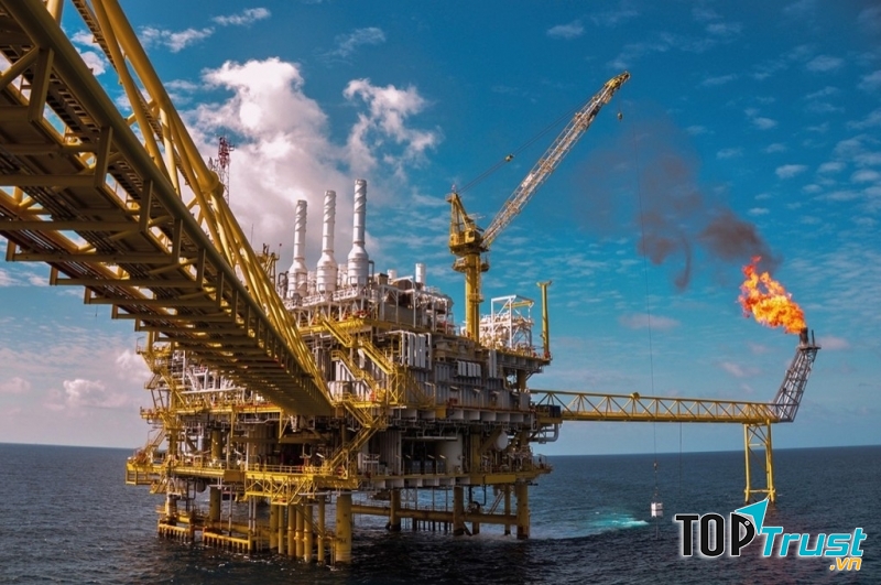 Dàn khoan khai thác dầu