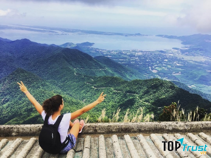 Dãy Bạch Mã – Đắm chìm vào khung cảnh thiên nhiên thanh bình