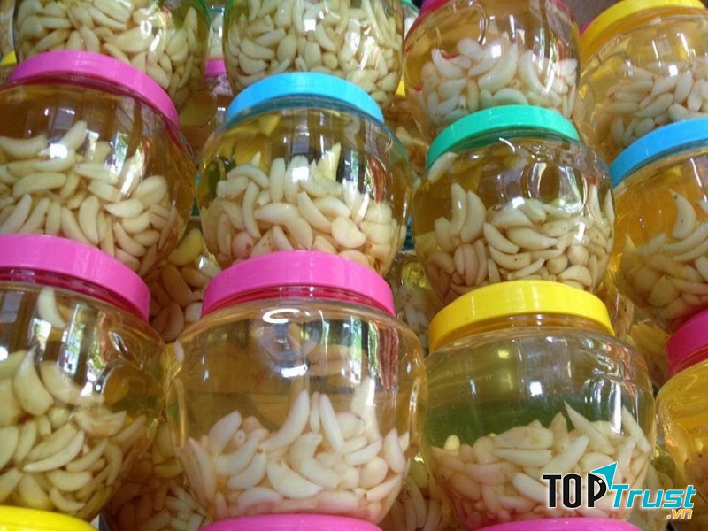 Tỏi ngâm giấm