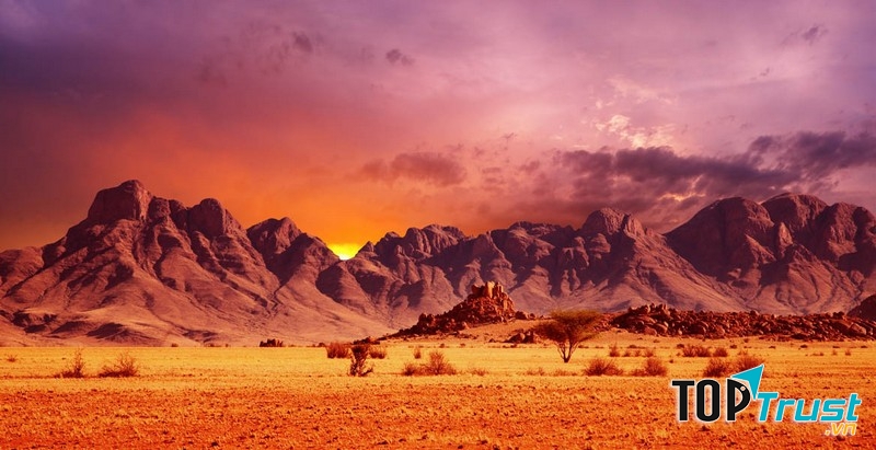 Cái nóng khủng khiếp của Núi Flaming