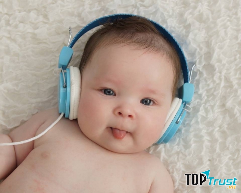 Nghe nhạc giúp trẻ phát triển trí não