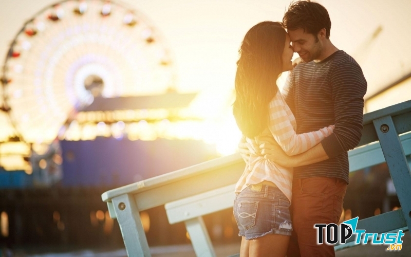 Tán tỉnh cô ấy mỗi ngày