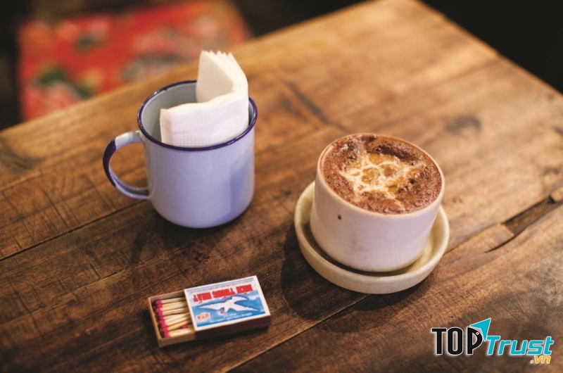 De L'amour Cafe còn mang đến cho bạn menu đồ uống khá đa dạng, ở mức khá ổn