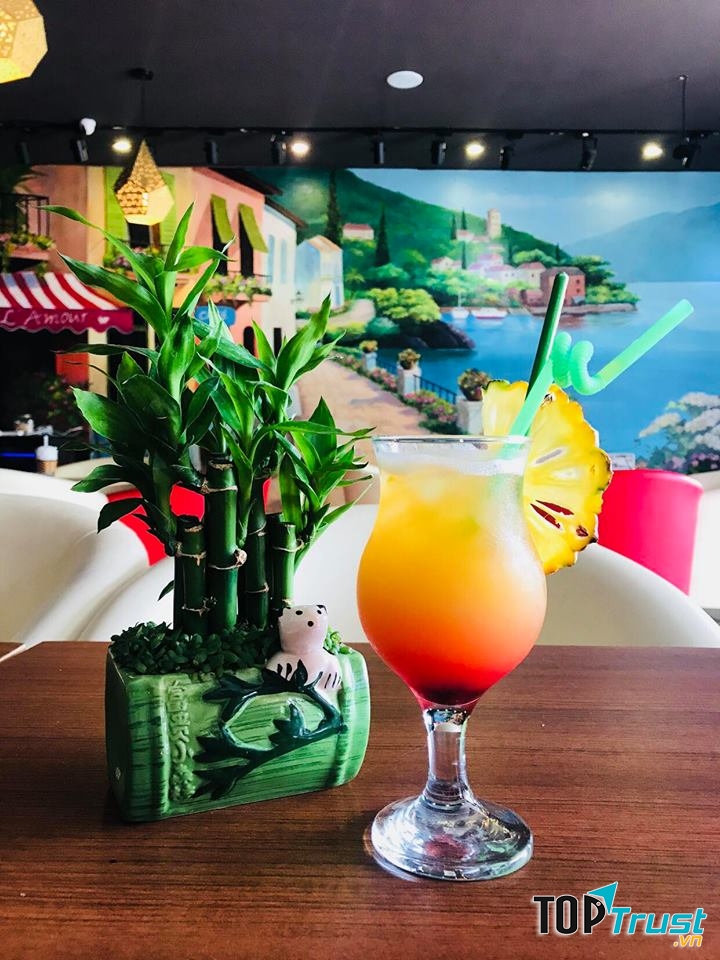 Những vị khách nào mê mẩn vị cà phê rang xay nguyên chất thì đến De L'amour Café là quá hợp lí