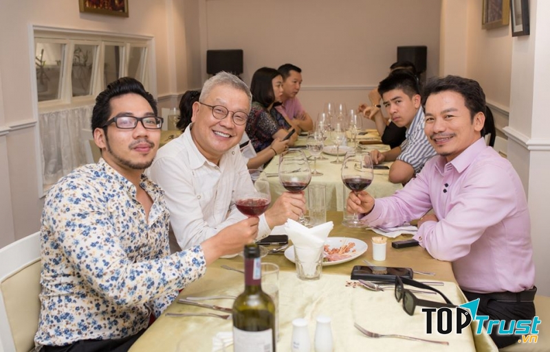 De Paris à Sài Gòn