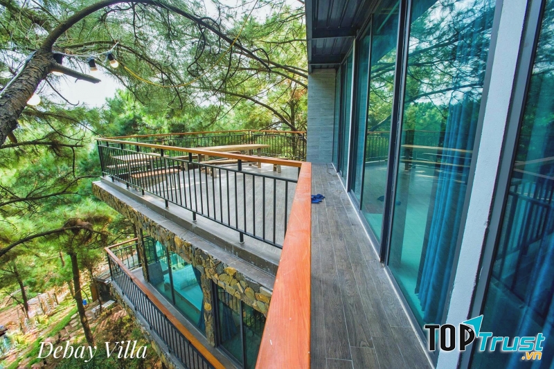 Debay Villa