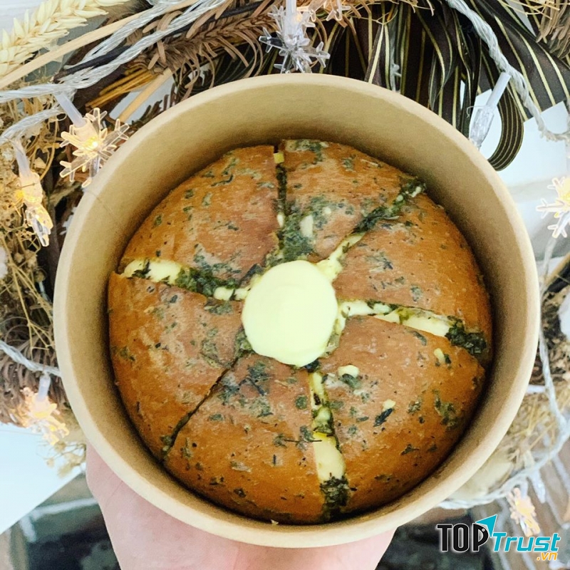 December Bakery là một cửa hàng bánh luôn gửi gắm tình cảm qua từng chiếc bánh chất lượng tại Cần Thơ.