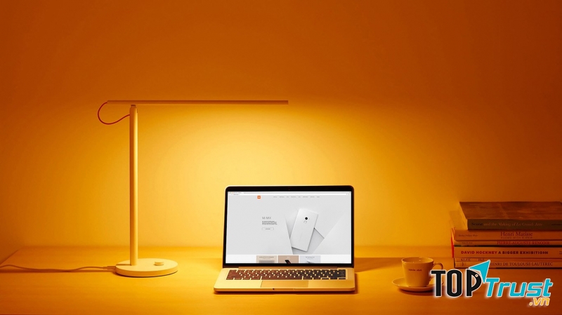 Đèn Bàn Thông Minh Xiaomi Mi LED Desk Lamp EU