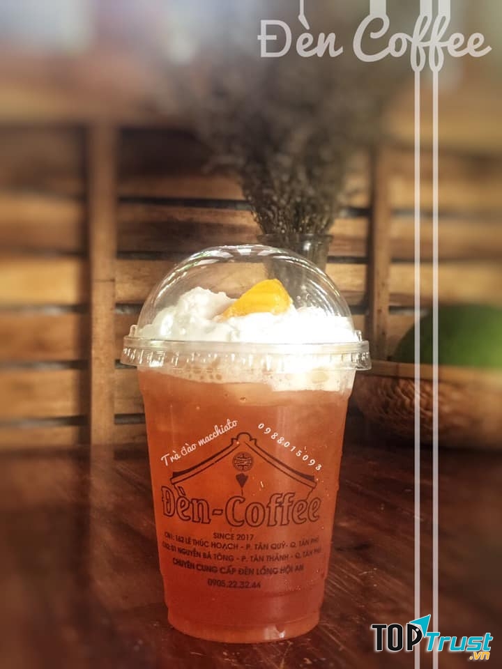 Đồ uống tại Đèn Coffee