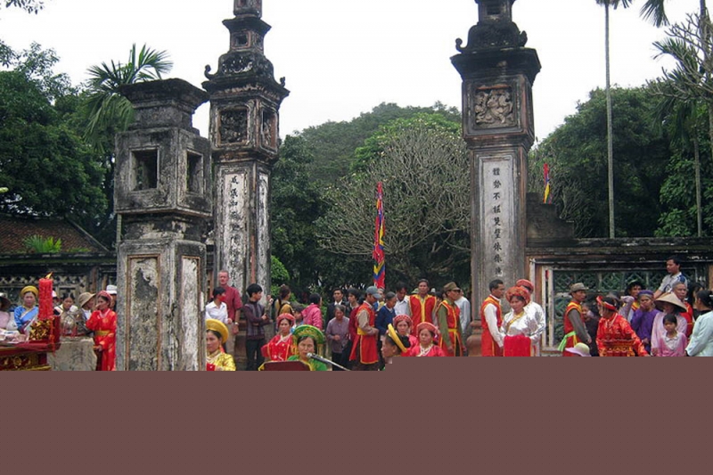 Đền Cờn là một di tích lịch sử nổi tiếng linh thiêng của Nghệ An