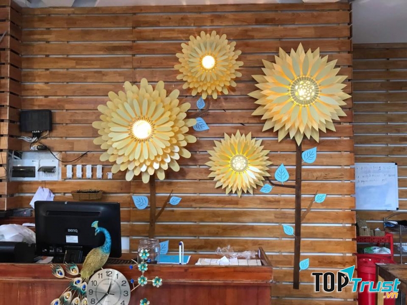Đèn gỗ trang trí Đà nẵng