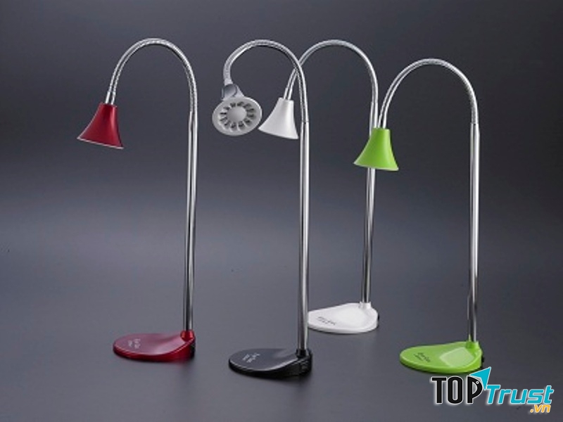 .﻿Đèn học chống cận EYE LUX