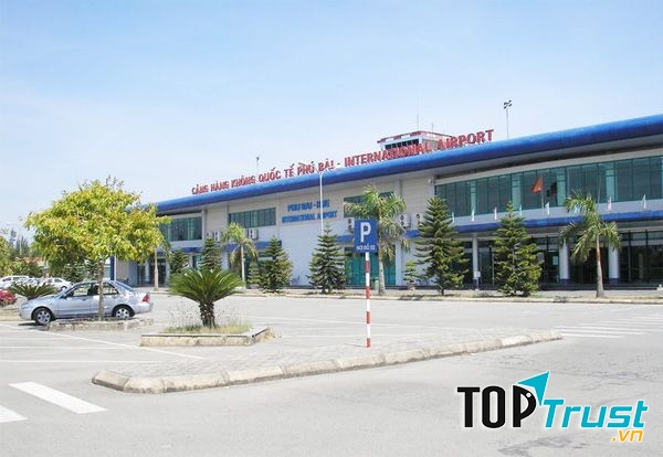 Huế có sân bay Phú Bài