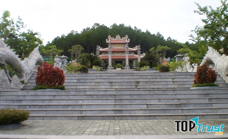 Đền Huyền Trân Công Chúa