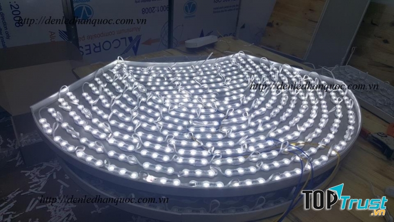 Đèn Led Hàn Quốc