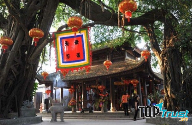 Đền Mẫu
