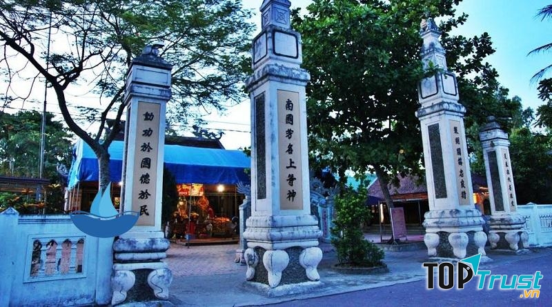 Đền Ông Hoàng Mười