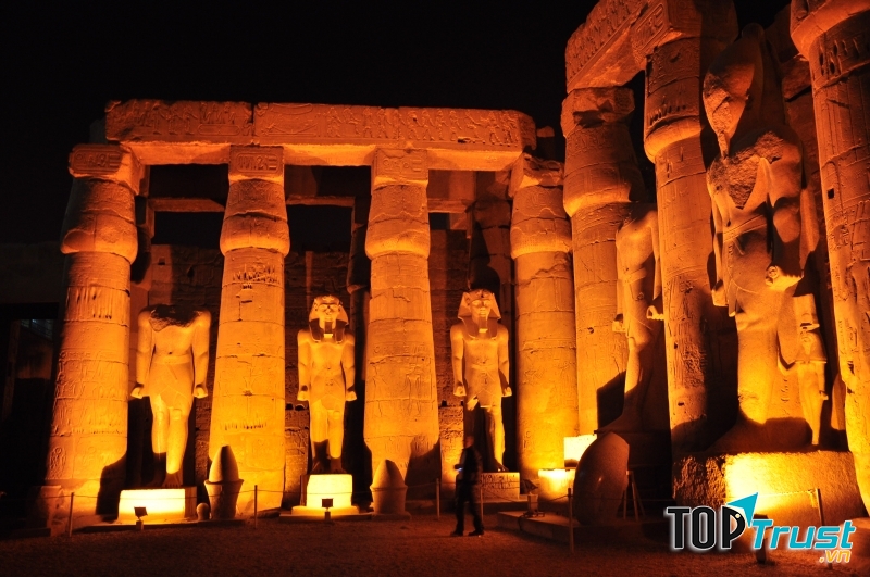 Luxor - những đền đài thời gian