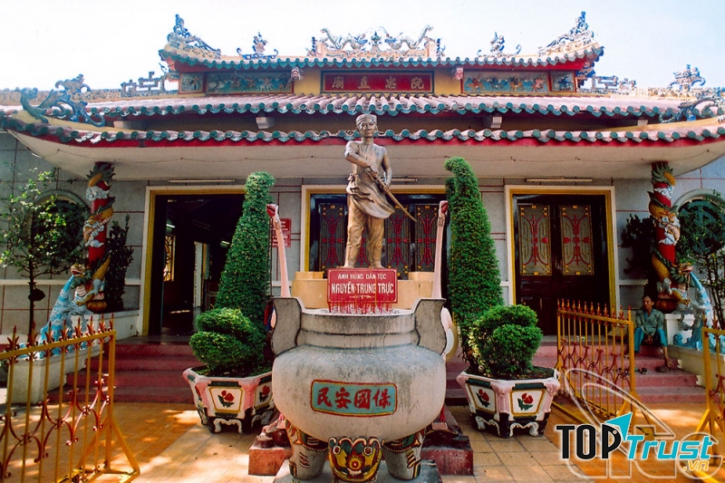 Đền thờ Nguyễn Trung Trực