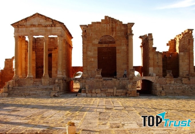 Các khu đền cổ ở Sbeitla.
