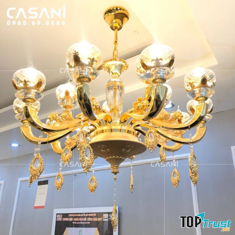 Đèn Casani có kiểu dáng, mẫu mã và thiết kế đẹp mắt, nắm bắt nhanh và theo kịp những xu hướng trang trí nội thất mới trên thị trường.