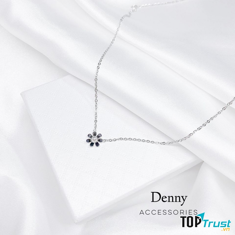 Denny Accessories