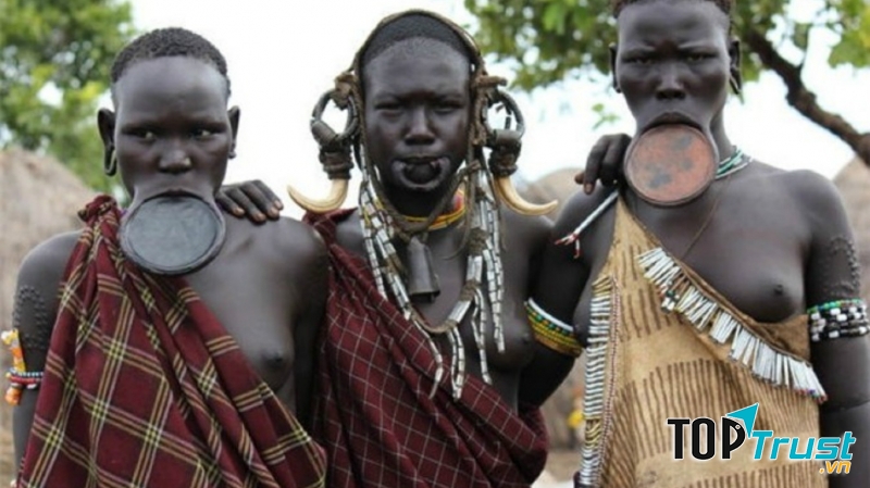 Đường kính đĩa càng lớn, gia đình cô gái sẽ càng nhận được nhiều của hồi môn