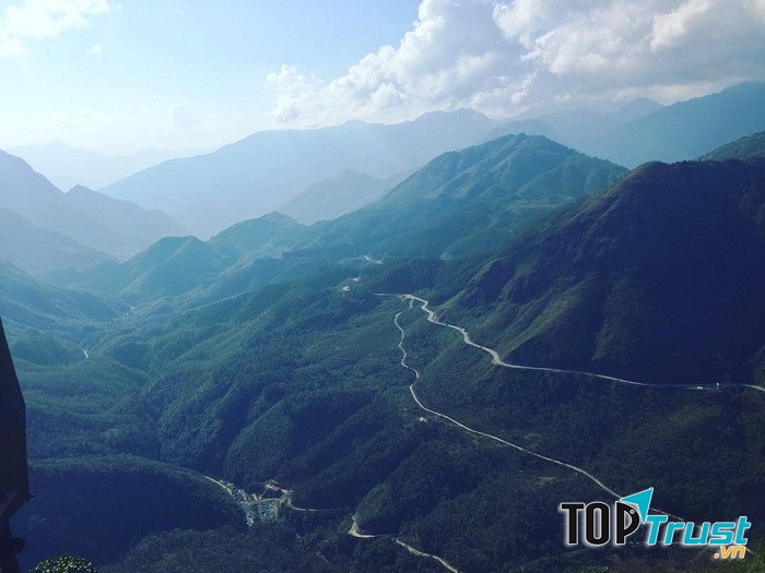 Đèo Ô Quy Hồ - một trong những cung đường phượt đẹp nhất ở Việt Nam