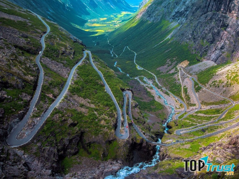 Đèo Trollstigen - Na Uy