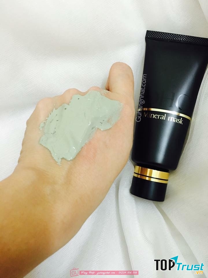 Chất và màu của DHC Mineral Mask