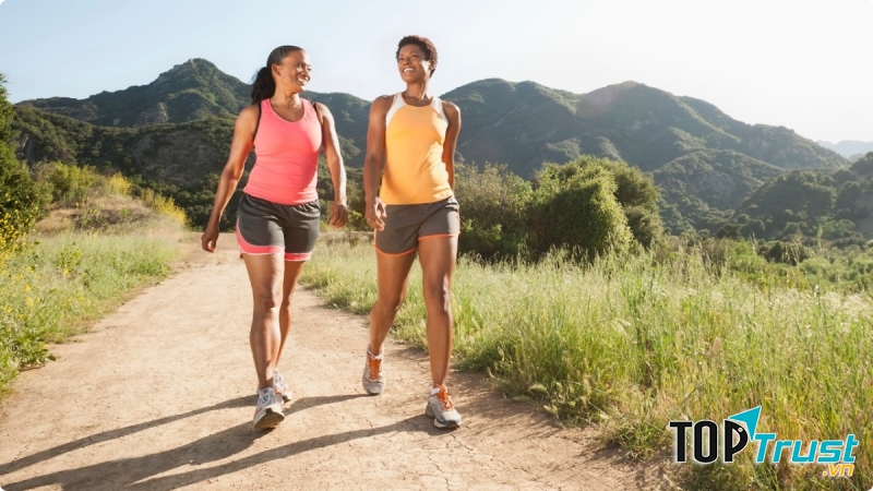 Nguy cơ tai biến giảm 40 % nếu bạn kiên trì thực hiện đi bộ.