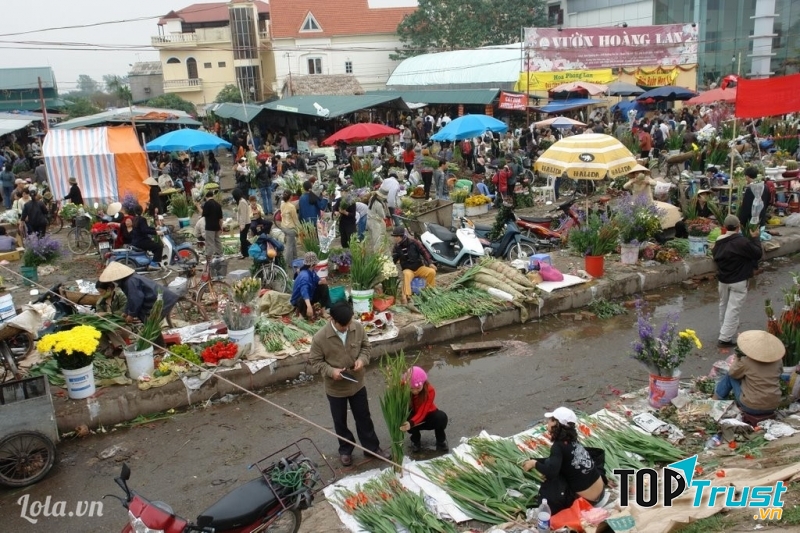 Những phiên chợ Tết nơi quê hương, điều thú vị mà ai cũng muốn tìm lại khi về quê ăn Tết