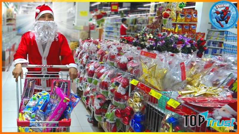 Đi chơi giáng sinh tại các siêu thị
