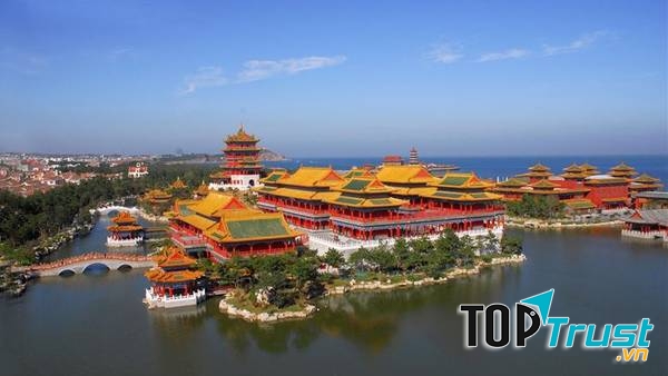 Toàn cảnh Di Hoà Viên