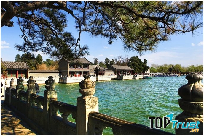 Di Hòa Viên - Cung điện mùa hè