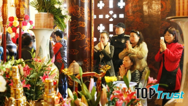 Đi lễ chùa