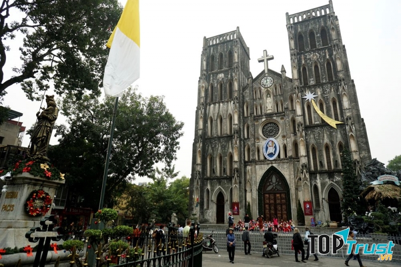 Đi phượt quanh Hà Nội