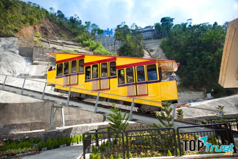 Tàu hỏa leo núi
