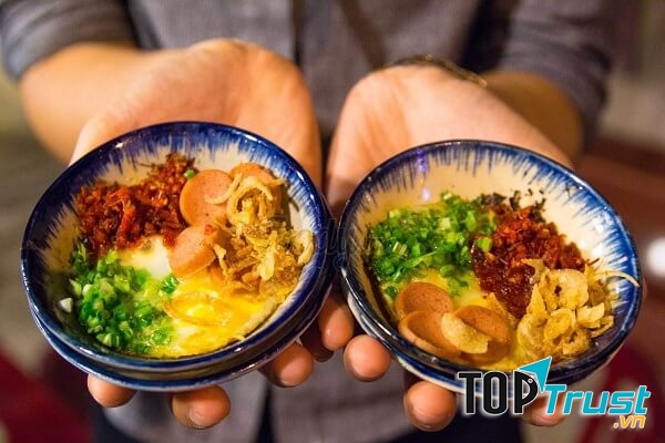 Trứng chén nướng nhỏ xinh