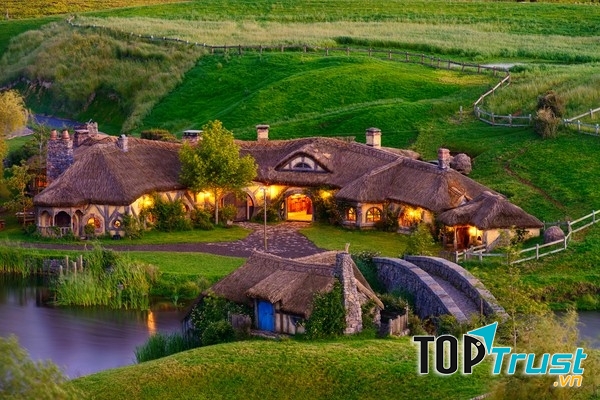 Ngôi làng Hobbit