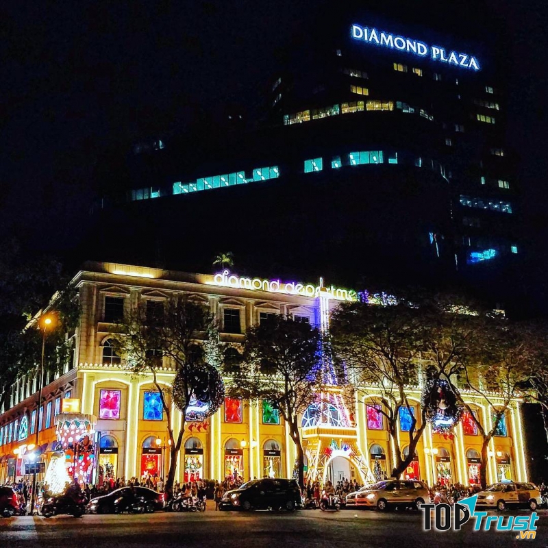Diamond Plaza