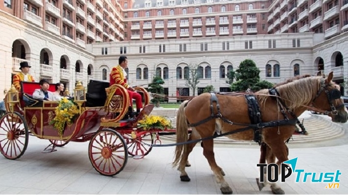 Lễ cưới phong cách hoàng gia tại khách sạn Ritz Carlton tại Thiên Tân, Trung Quốc