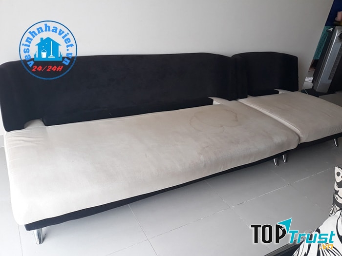 Sofa bẩn, nhớ đến HERAMO