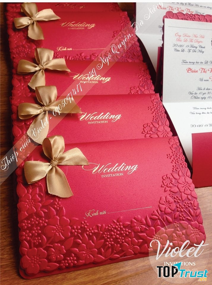 Violet Đà Nẵng - dịch vụ in thiệp cưới đẹp giá rẻ nhất tại Đà Nẵng (hình ảnh lấy từ fanpage của Violet Đà Nẵng)