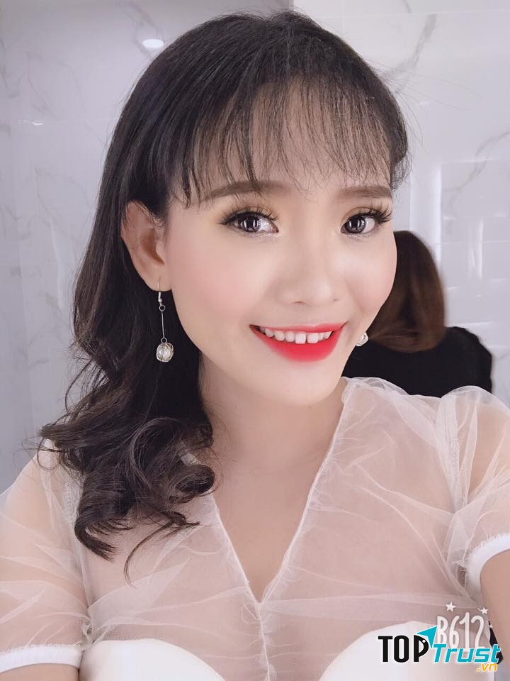 Dịch vụ trang điểm cô dâu tại nhà của Makeup MiMi